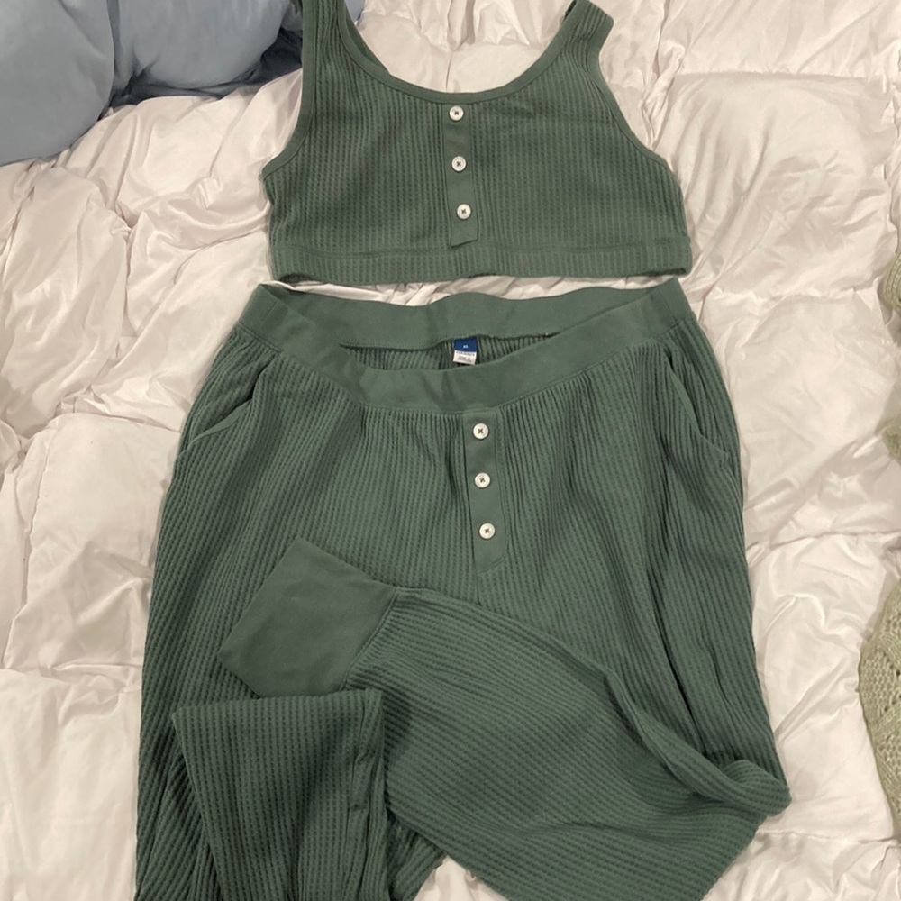 Old Navy waffle knit lounge set